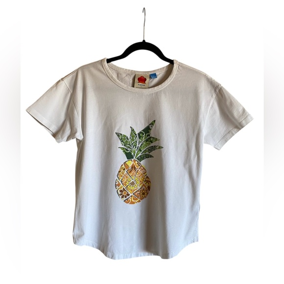 FARM Rio Tops - Women’s Anthropologie FARM RIO Pineapple Short Sleeve Top Size Small